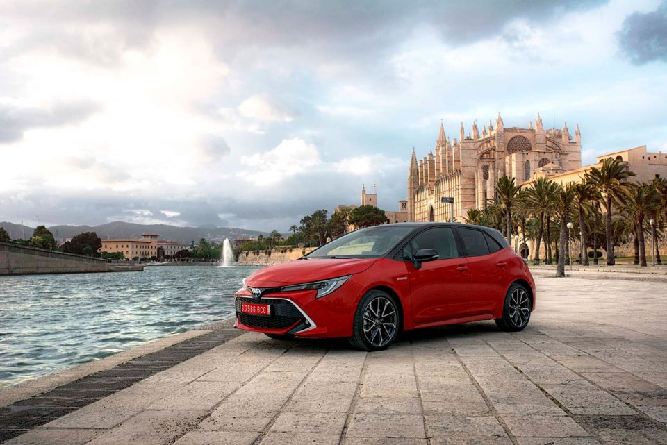 Toyota Corolla Hatchback 2020 Fiyatları Açıkladı | Otomobilkolik