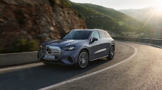 Yeni Elektrikli Mercedes GLC. 10 Dakikada 303 Kilometre