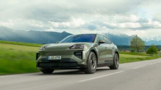 2027 Porsche Cayenne Turbo Coupe Electric: Formula E Teknolojisi Yolda