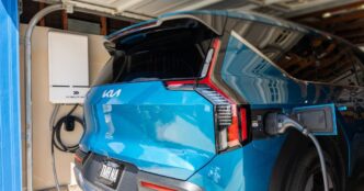 Massachusetts'te EV Sahiplerine Araç Bataryasından Şebekeye Enerji Karşılığı Ödeme