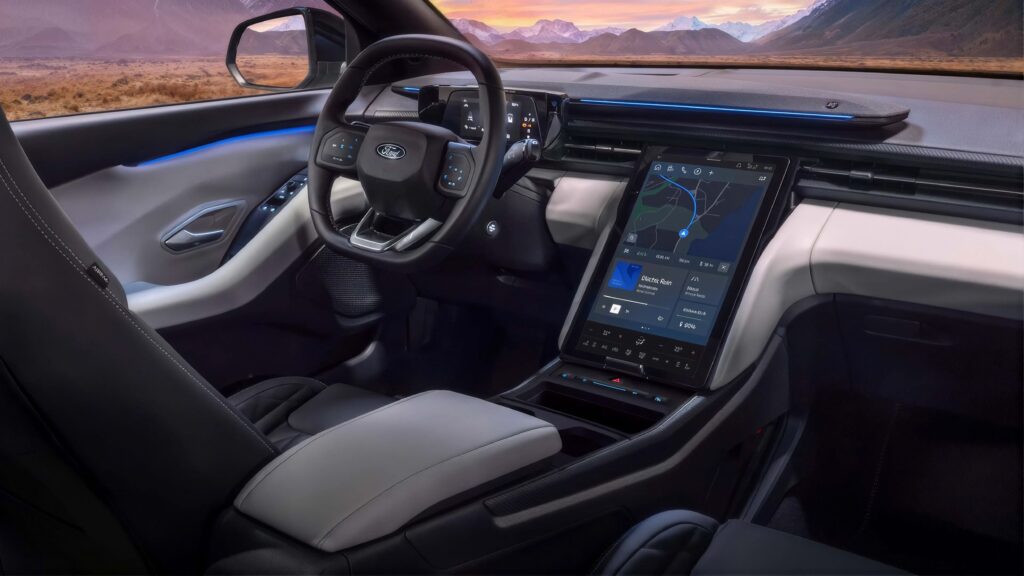 Ford Capri ve Explorer Yeni LFP Bataryayla Daha Uzun Menzil Sunuyor