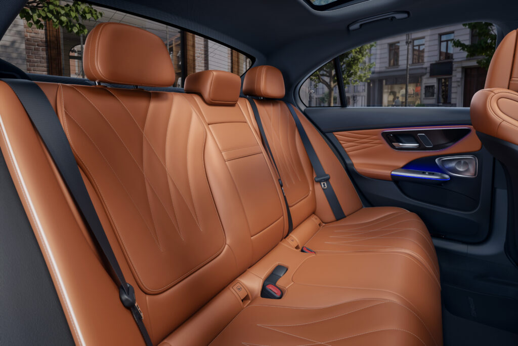 Yeni Mercedes-Benz C-Serisi tanıtıldı: MB.OS ve 395 HP’lik hibrit