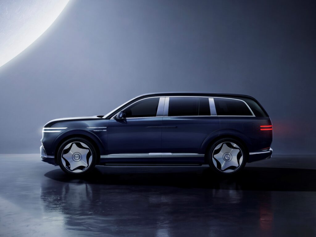 Genesis GV90: 657 HP, 500 km Menzil ve Özellikleri