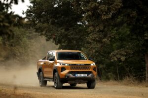Yeni Toyota Hilux Türkiye’de satışa çıktı: İşte fiyatı ve özellikleri
