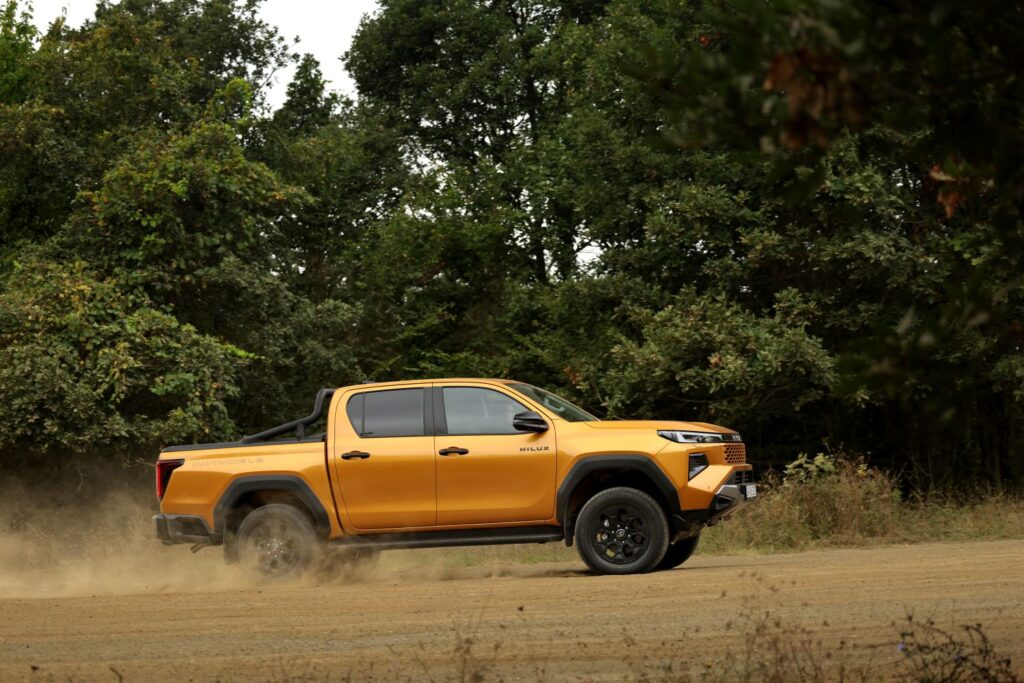 Yeni Toyota Hilux Türkiye’de satışa çıktı: İşte fiyatı ve özellikleri