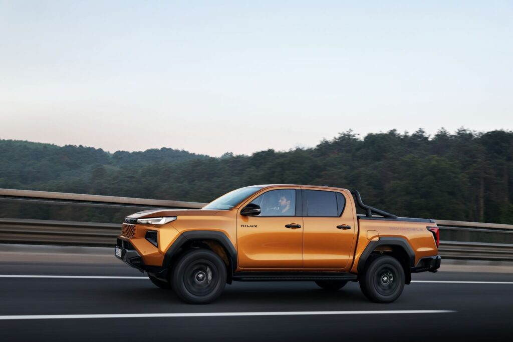 Yeni Toyota Hilux Türkiye’de satışa çıktı: İşte fiyatı ve özellikleri