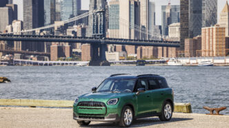 MINI Countryman Elektrikli Dev Zam gördü. Fiyatı 3.844.600 TL Oldu