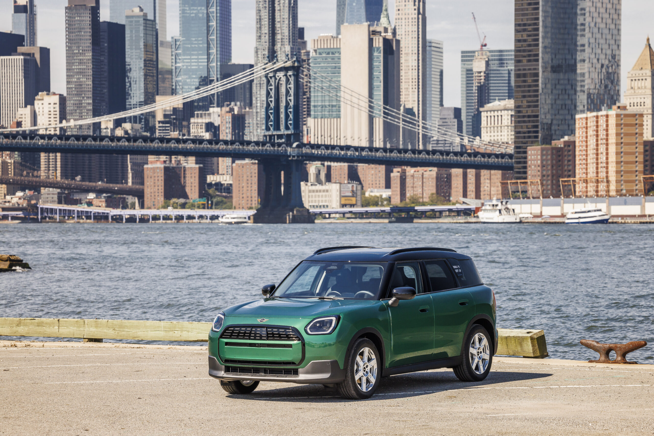 MINI Countryman Elektrikli Dev Zam gördü. Fiyatı 3.844.600 TL Oldu