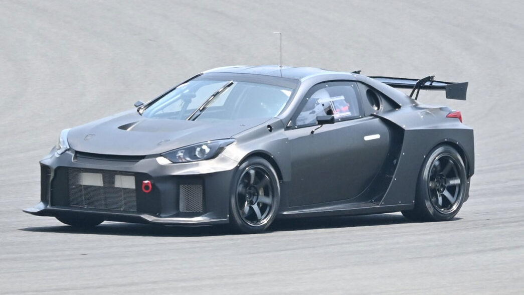 Toyota Celica Geri Dönüyor: AWD Hibrit ve GR Damgasıyla Sekizinci Nesil Yolda