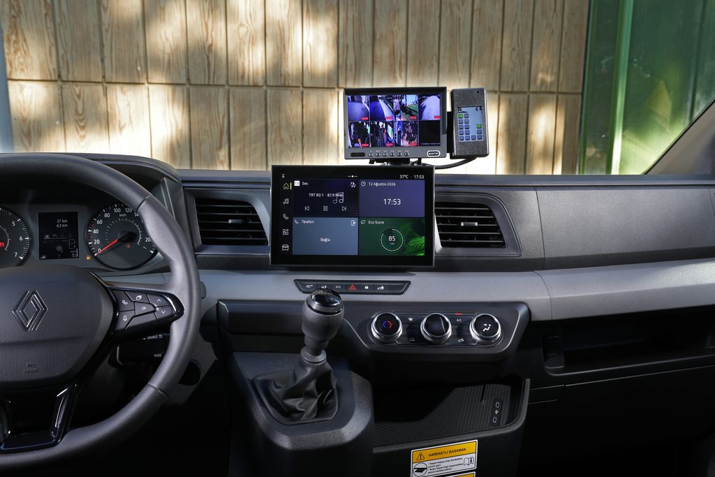 Yeni Renault Master Minibüs ve Açık Kasa Satışa Çıktı