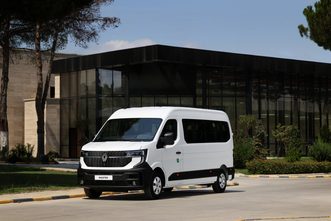 Yeni Renault Master Minibüs ve Açık Kasa Satışa Çıktı