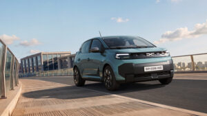Yeni Dacia Spring'in önden görünümü, ikinci nesil elektrikli A segmenti modeli