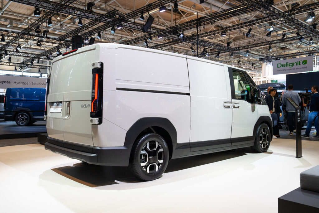 Kia PV7 Cargo IAA Transportation 2026 fuar standında