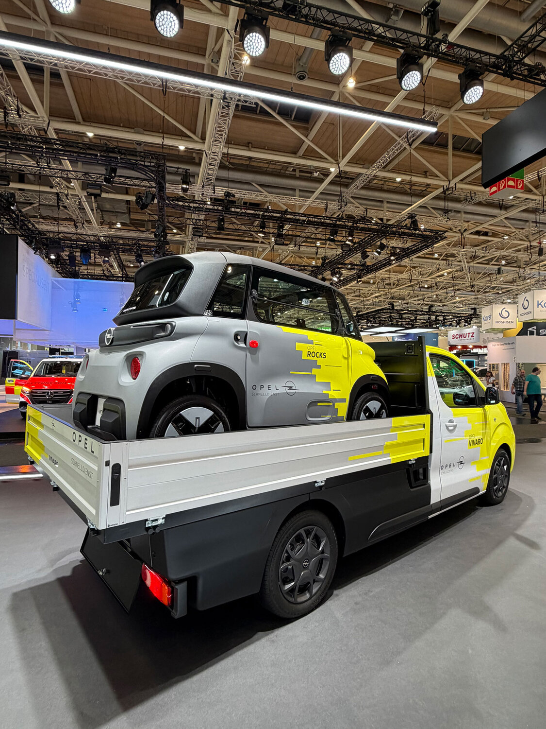 Opel Vivaro Kamyonet IAA Transportation 2026 fuar standı