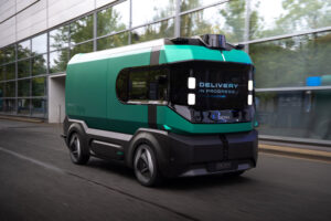 Stellantis Box-on-Wheels konsepti şehir içinde otonom teslimat yaparken