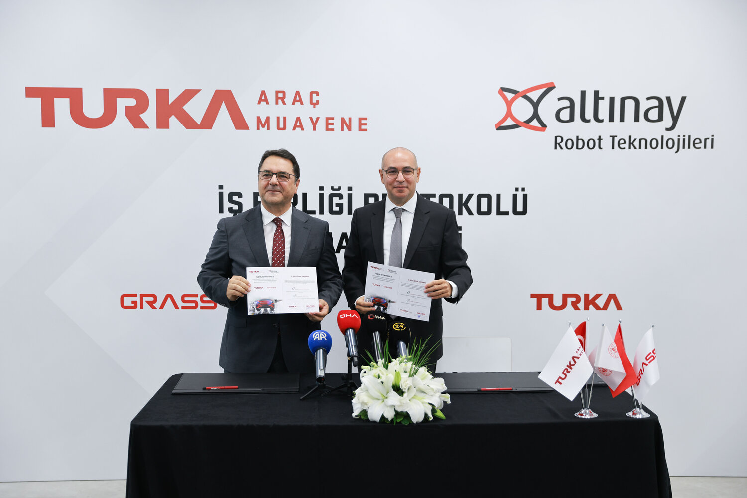 TURKA ve Altınay Robot Teknolojileri iş birliği protokolü imza töreni