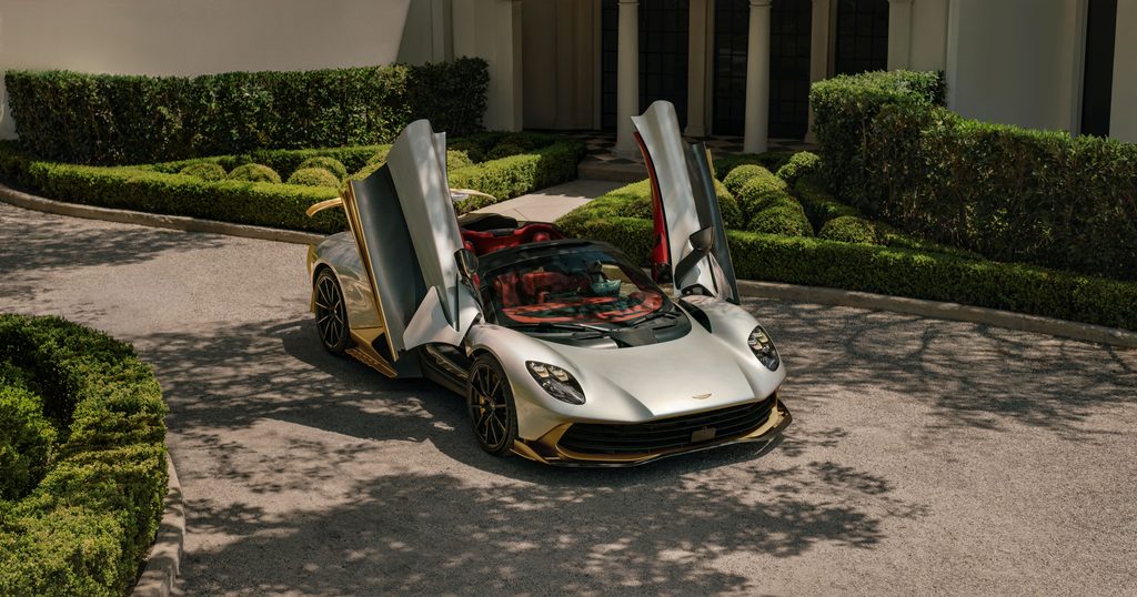 Aston Martin Valhalla Spider, 350 Km/s Hıza Ulaşıyor