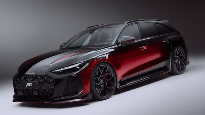 ABT RS5-R Sedan'ın önden görünümü