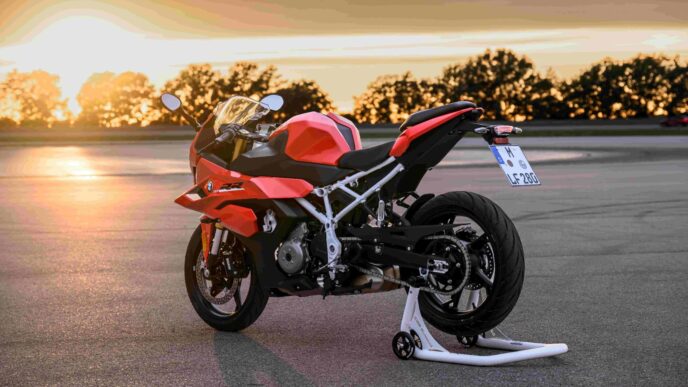 Yeni BMW F 450 RR
