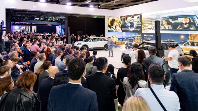 Chery Paris Otomobil Fuarı standı