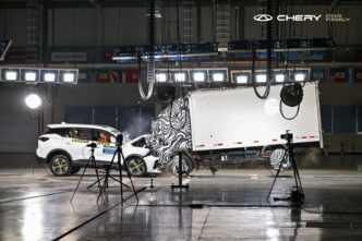 Chery TIGGO 7 kamyon çarpışma testi