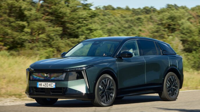 Yeni DS N°7 SUV