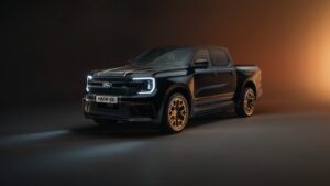 Ford Ranger MS-RT Champion Edition altın şeritli pick-up