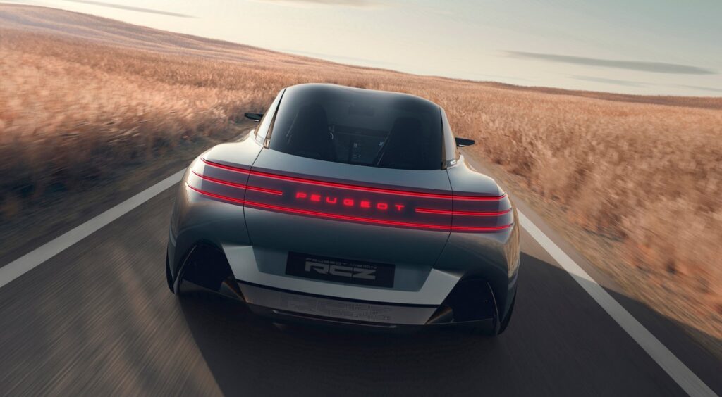 Peugeot RCZ Vision arka ışık imzası