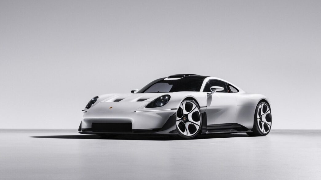 Porsche Mission S konsept otomobilin önden 3 çeyrek görünümü