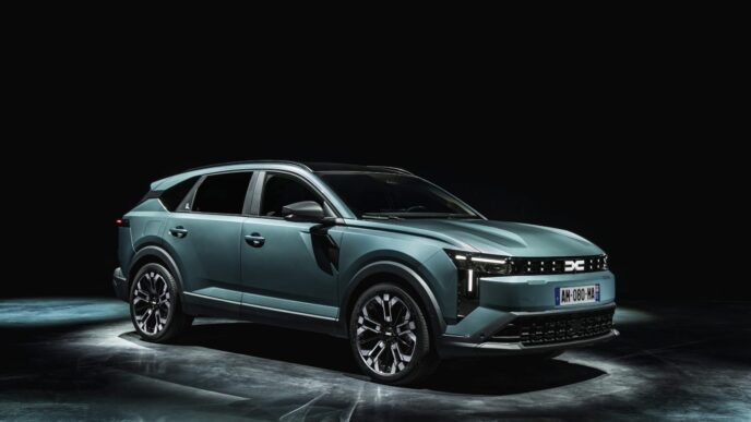 Dacia Striker dünya prömiyeri