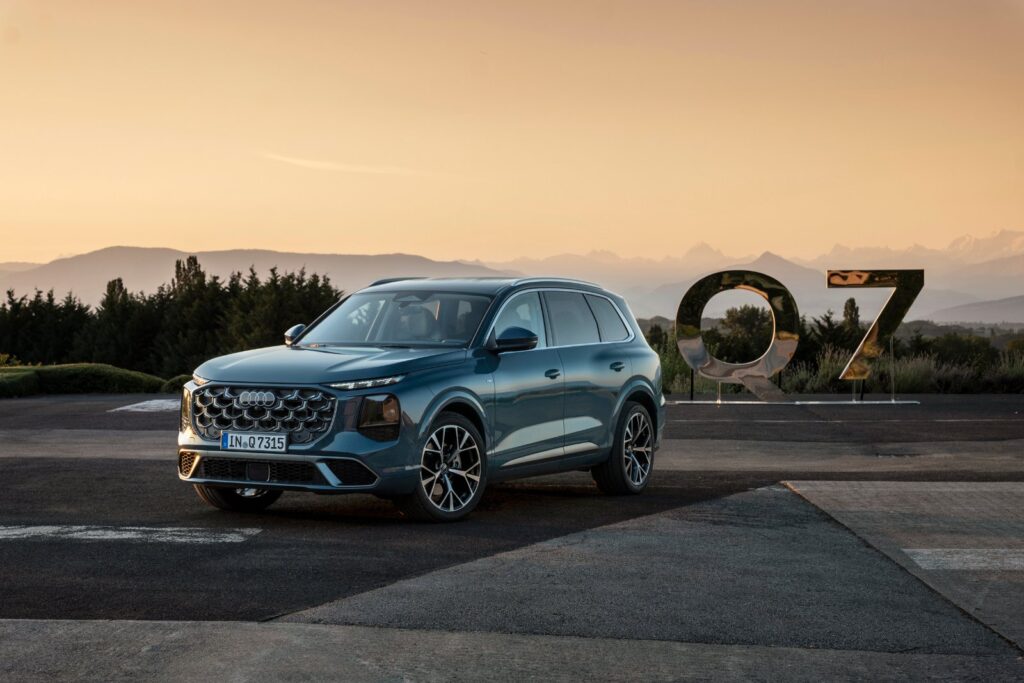 Yeni Audi Q7