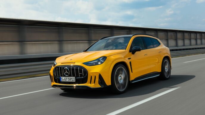 Yeni Mercedes-AMG GT SUV
